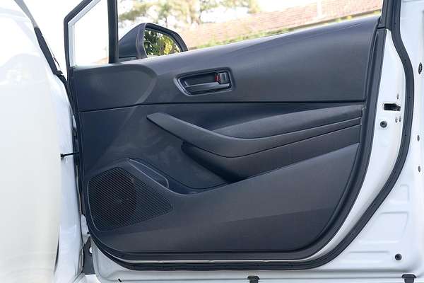 2022 Toyota Corolla Ascent Sport Hybrid ZWE211R