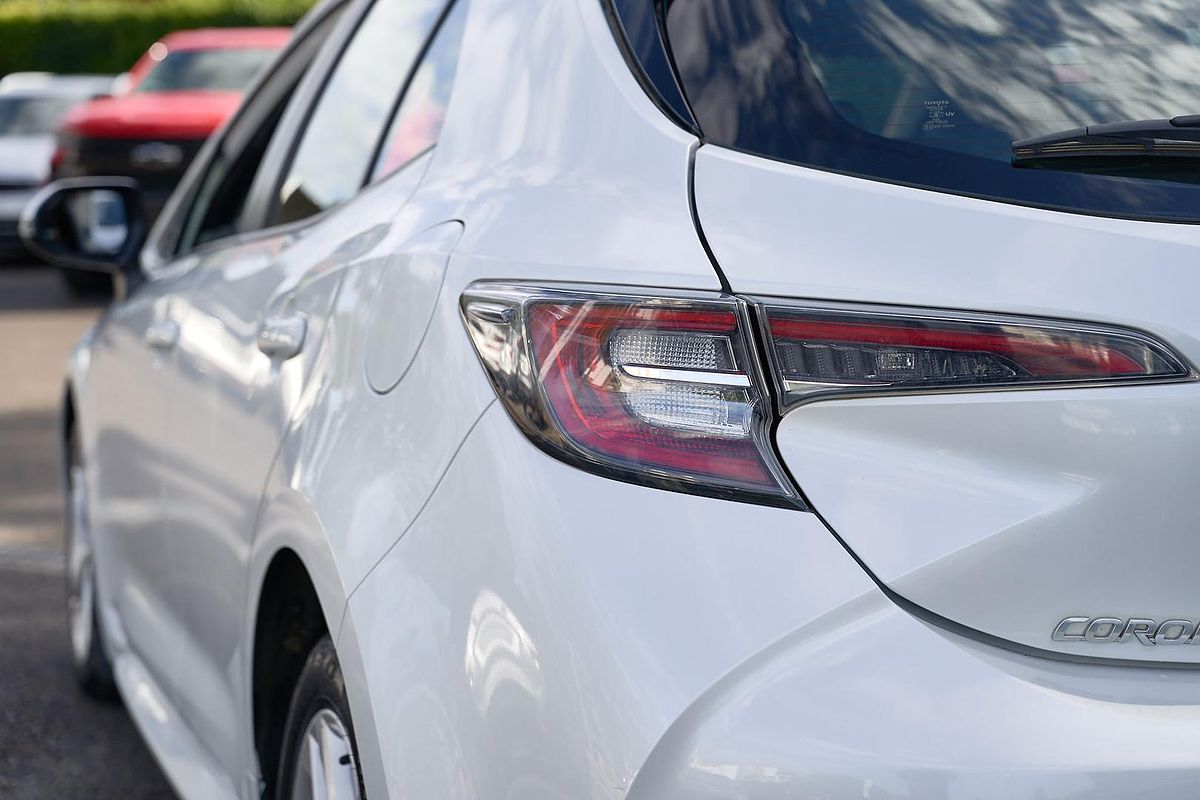 2022 Toyota Corolla Ascent Sport Hybrid ZWE211R