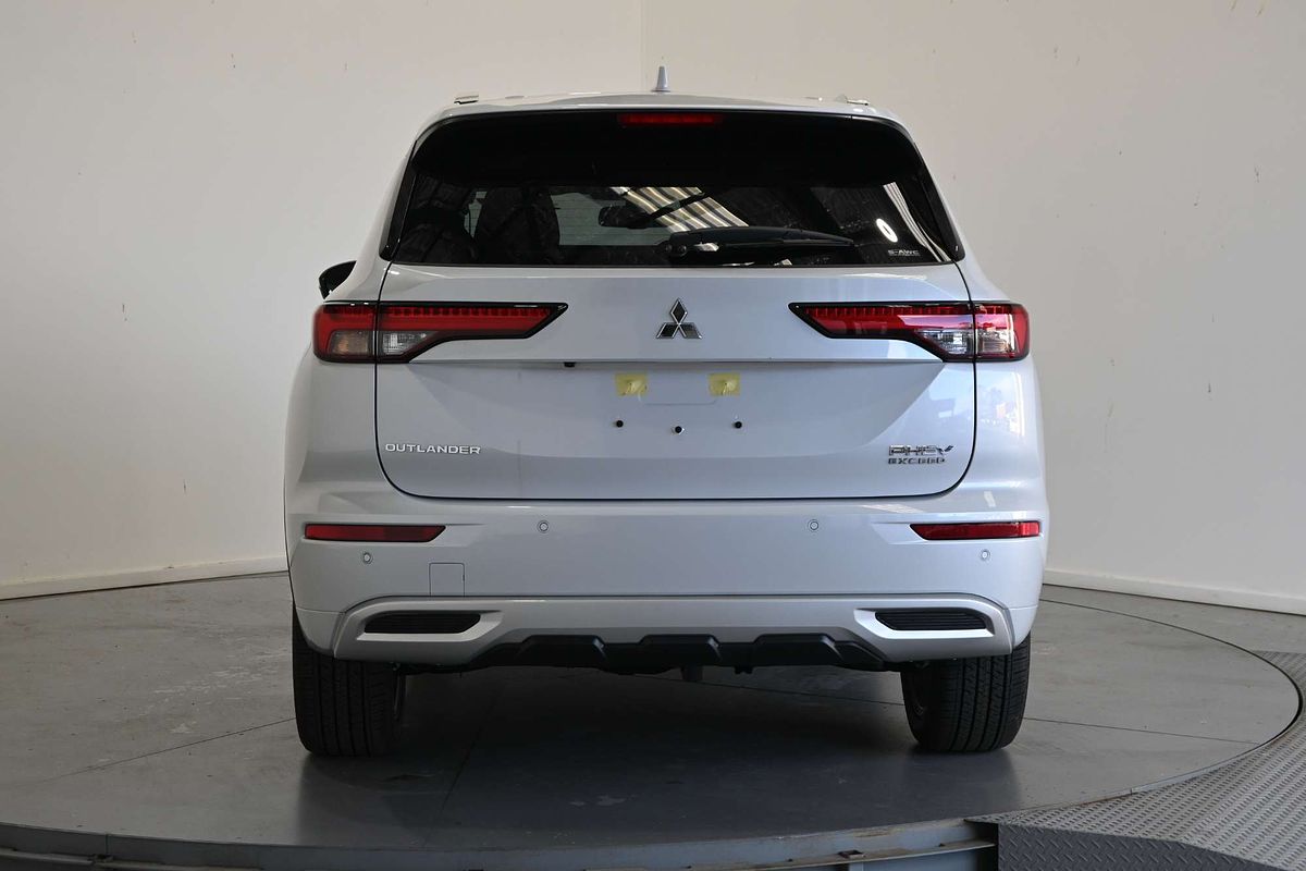 2025 Mitsubishi Outlander PHEV Exceed ZM
