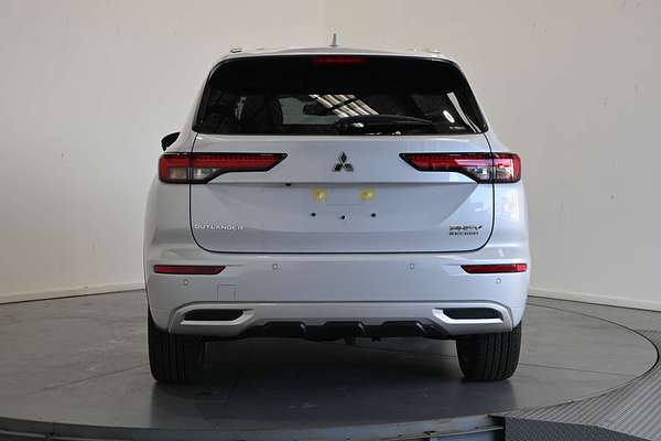 2025 Mitsubishi Outlander PHEV Exceed ZM