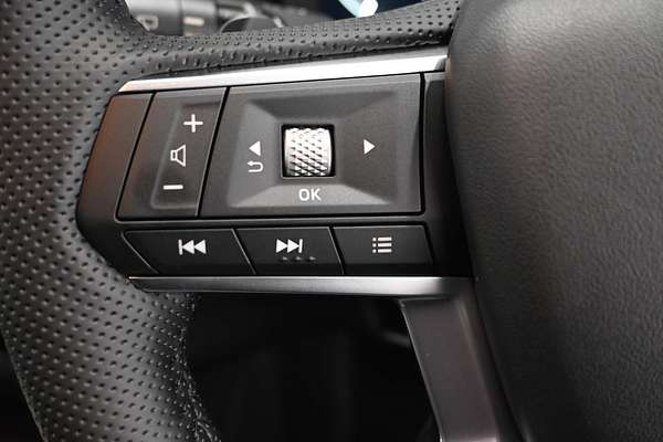 2025 Mitsubishi Outlander PHEV Exceed ZM