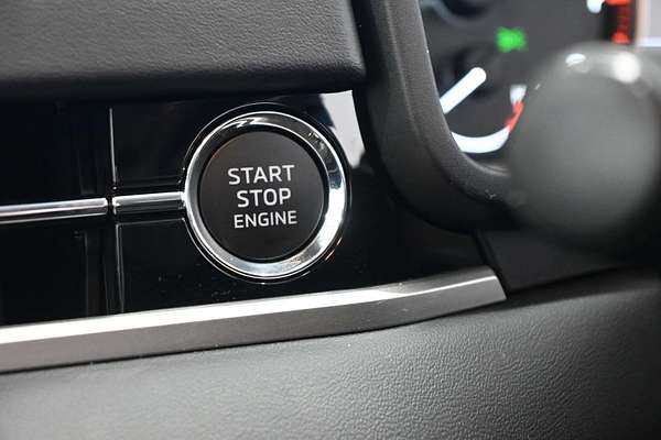 2024 Mitsubishi Outlander ES ZM