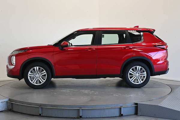 2024 Mitsubishi Outlander ES ZM