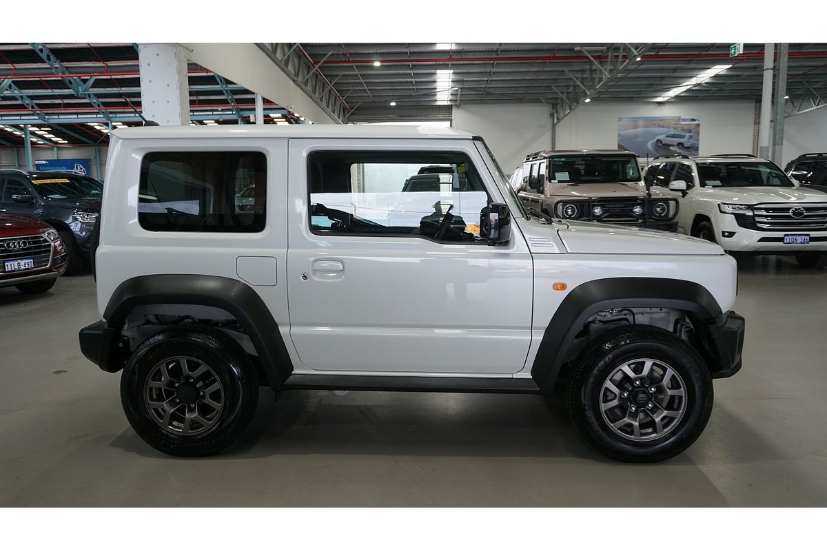 2024 Suzuki Jimny GLX GJ