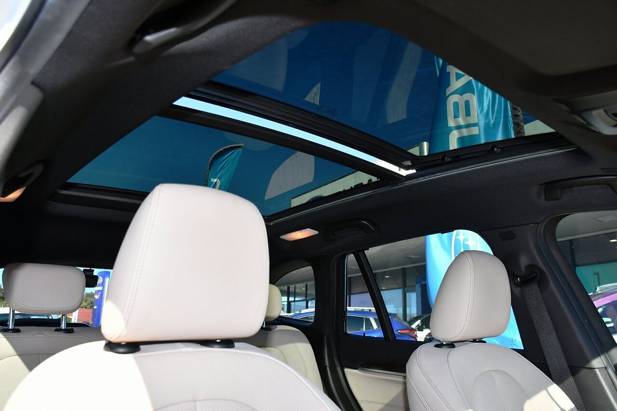 2019 BMW X1 sDrive18i F48