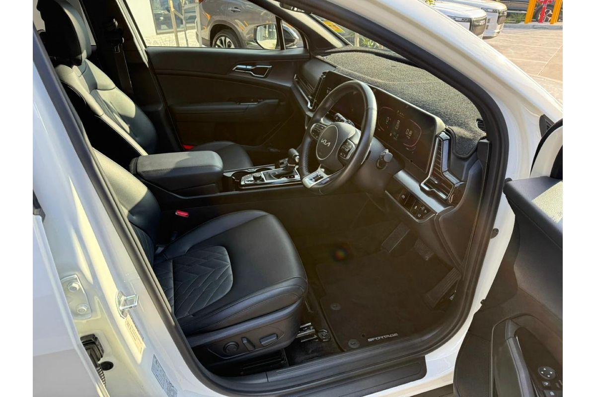 2022 Kia Sportage SX+ NQ5