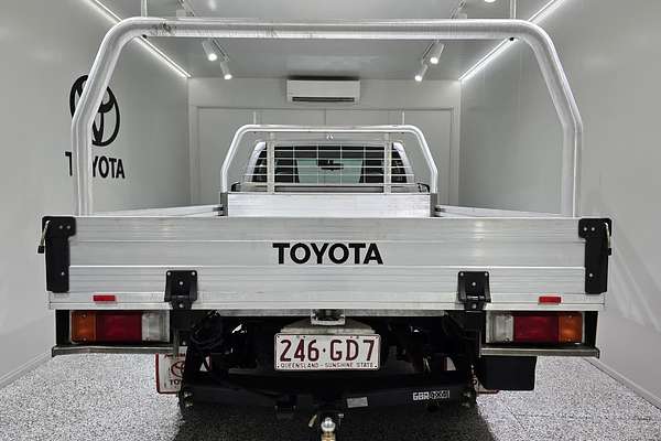 2022 Toyota Hilux Hilux 4x2 Workmate 2.7L Petrol Manual Single Cab C/C TGN121R Rear Wheel Drive