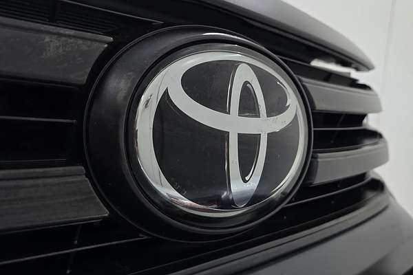 2022 Toyota Hilux Hilux 4x2 Workmate 2.7L Petrol Manual Single Cab C/C TGN121R Rear Wheel Drive