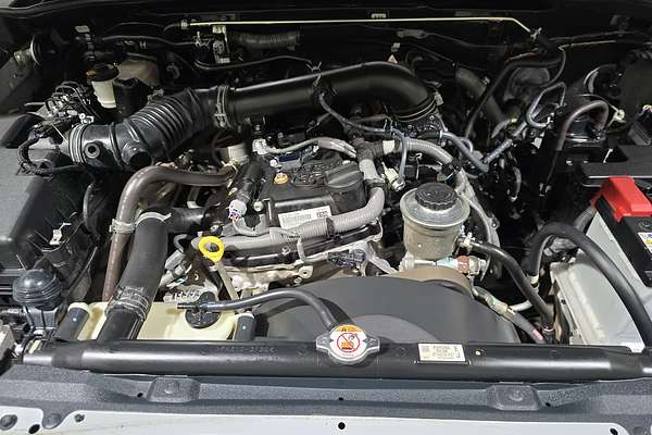 2022 Toyota Hilux Hilux 4x2 Workmate 2.7L Petrol Manual Single Cab C/C TGN121R Rear Wheel Drive