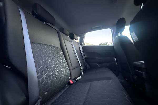 2022 Mitsubishi ASX MR XD