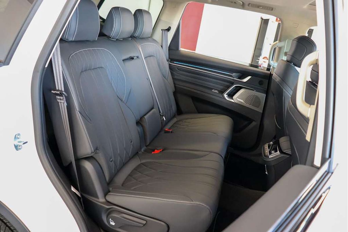 2025 LDV D90 Executive SV9A