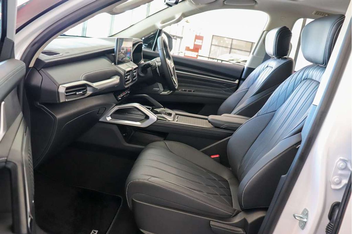 2025 LDV D90 Executive SV9A