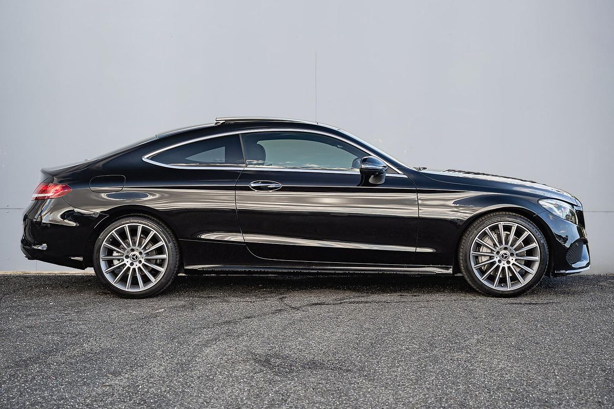 2018 Mercedes-Benz C-Class C300 C205