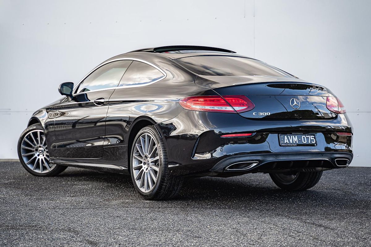 2018 Mercedes-Benz C-Class C300 C205