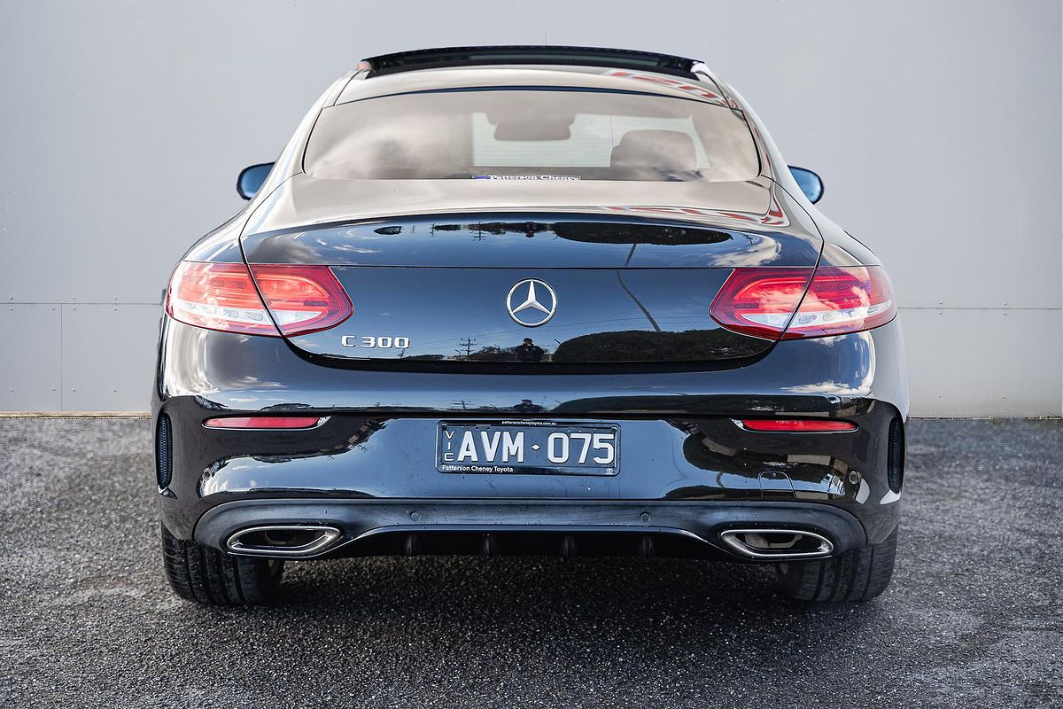 2018 Mercedes-Benz C-Class C300 C205