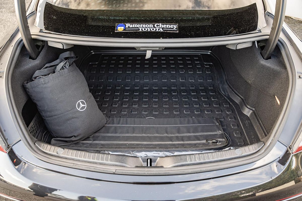 2018 Mercedes-Benz C-Class C300 C205
