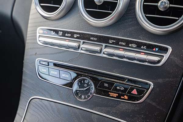 2018 Mercedes-Benz C-Class C300 C205