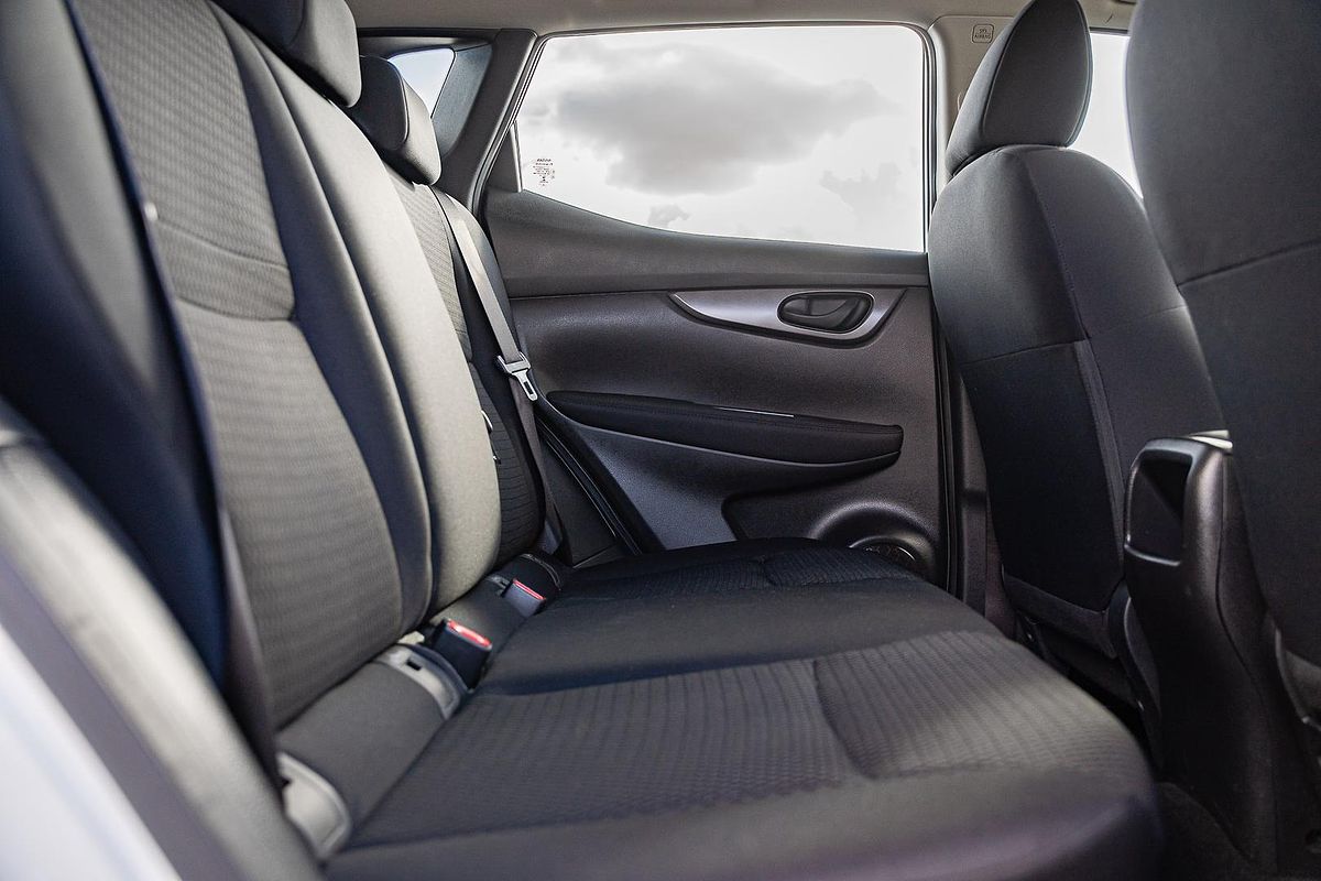 2015 Nissan QASHQAI ST J11