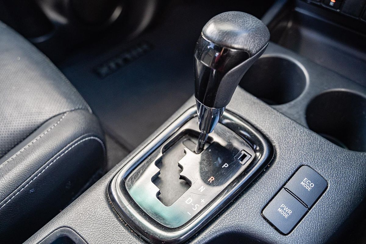 2019 Toyota Hilux Rogue GUN126R 4X4
