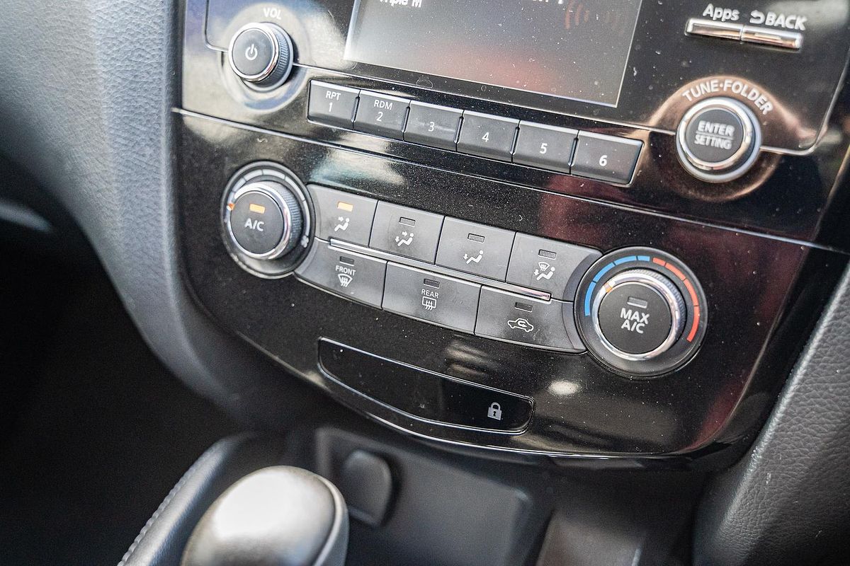 2015 Nissan QASHQAI ST J11