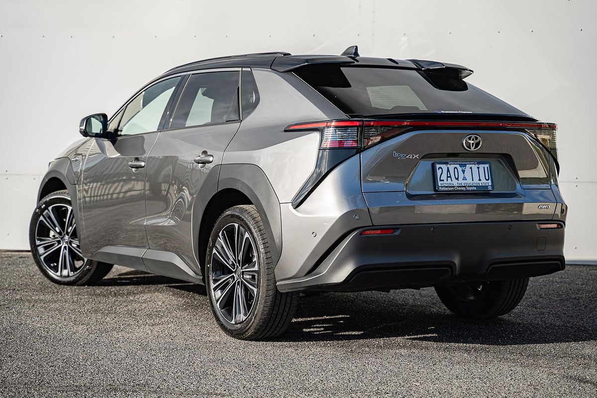 2024 Toyota bZ4X YEAM15R