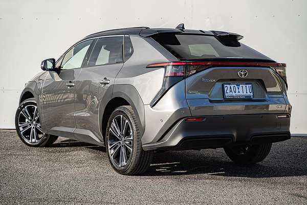 2024 Toyota bZ4X YEAM15R