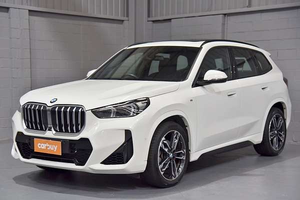 2023 BMW X1 xDrive20i M Sport U11