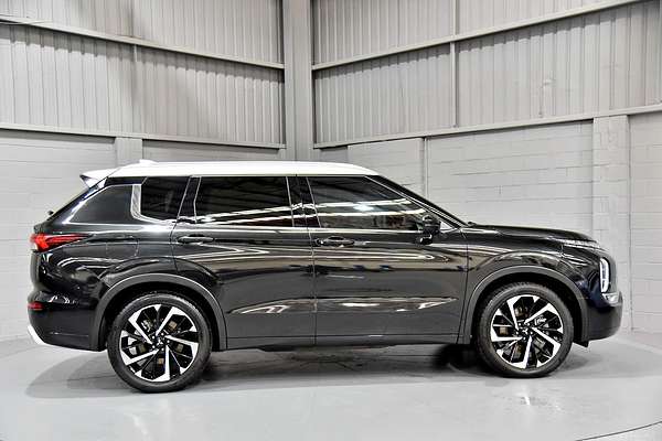 2023 Mitsubishi Outlander Exceed Tourer ZM