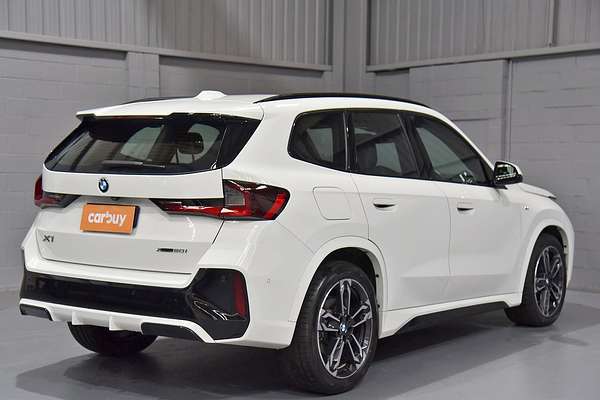 2023 BMW X1 xDrive20i M Sport U11