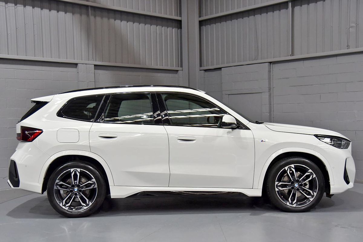 2023 BMW X1 xDrive20i M Sport U11
