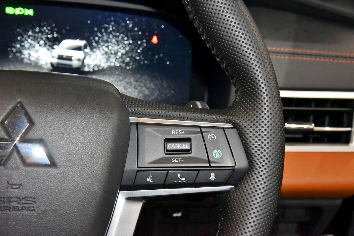 2023 Mitsubishi Outlander Exceed Tourer ZM