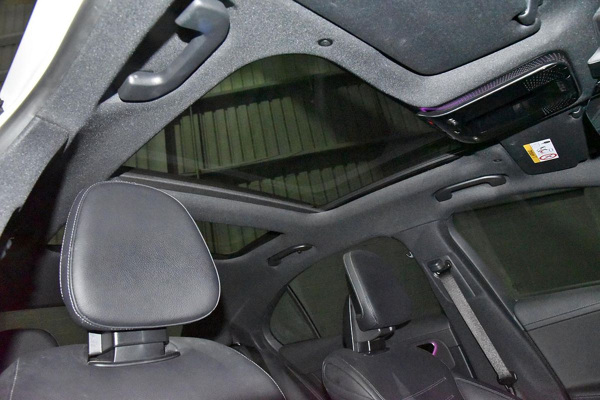 2022 Mercedes-Benz C-Class C300 W206