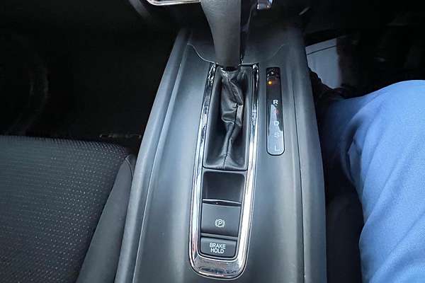2019 Honda HR-V VTi