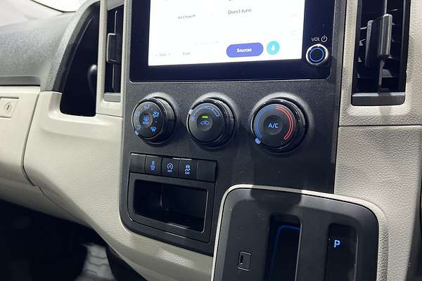 2023 Toyota Hiace GDH300R LWB