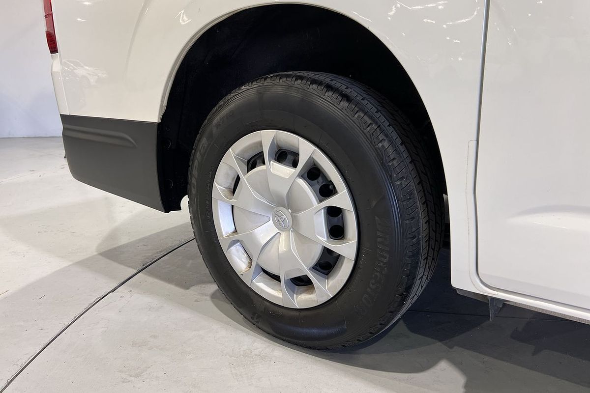 2023 Toyota Hiace GDH300R LWB