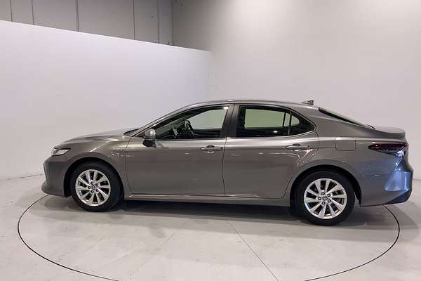2024 Toyota Camry Ascent AXVH70R