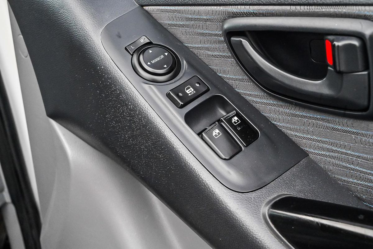 2012 Hyundai iLoad TQ-V