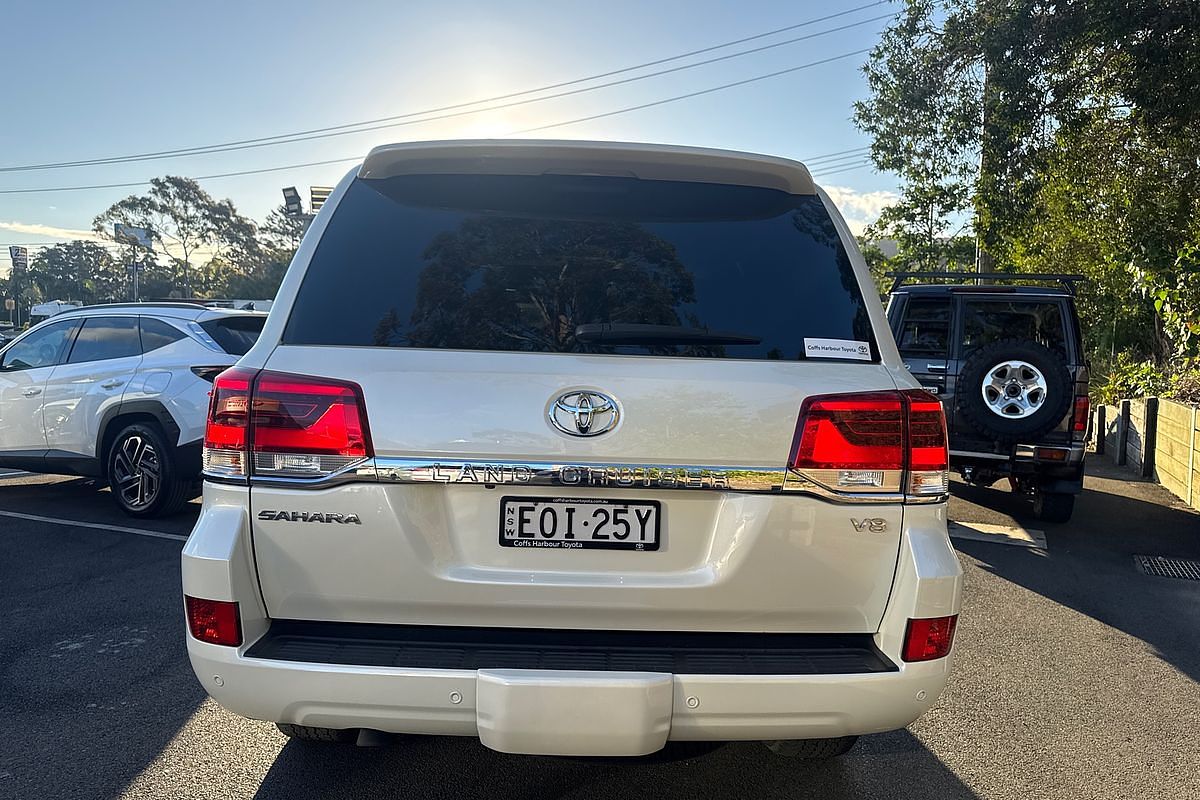2021 Toyota Landcruiser Sahara VDJ200R