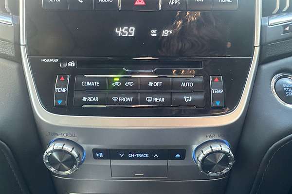 2021 Toyota Landcruiser Sahara VDJ200R