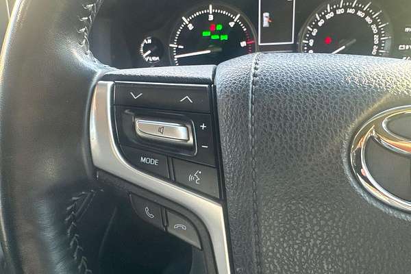 2021 Toyota Landcruiser Sahara VDJ200R