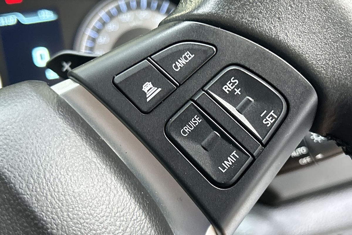 2023 Suzuki S-Cross GL+ JYB