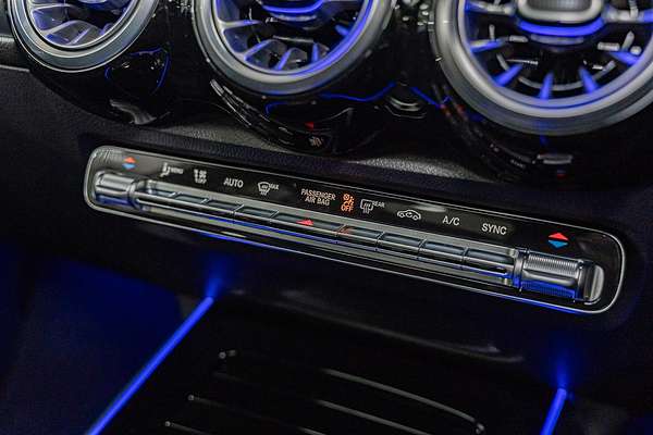 2025 Mercedes-Benz GLB-Class GLB35 AMG X247