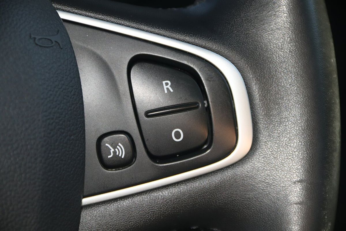 2018 Renault Captur Zen J87