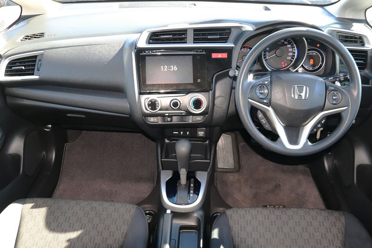 2015 Honda Jazz VTi GF