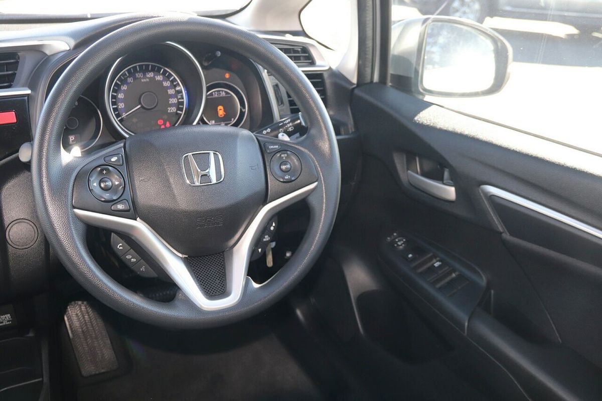 2015 Honda Jazz VTi GF