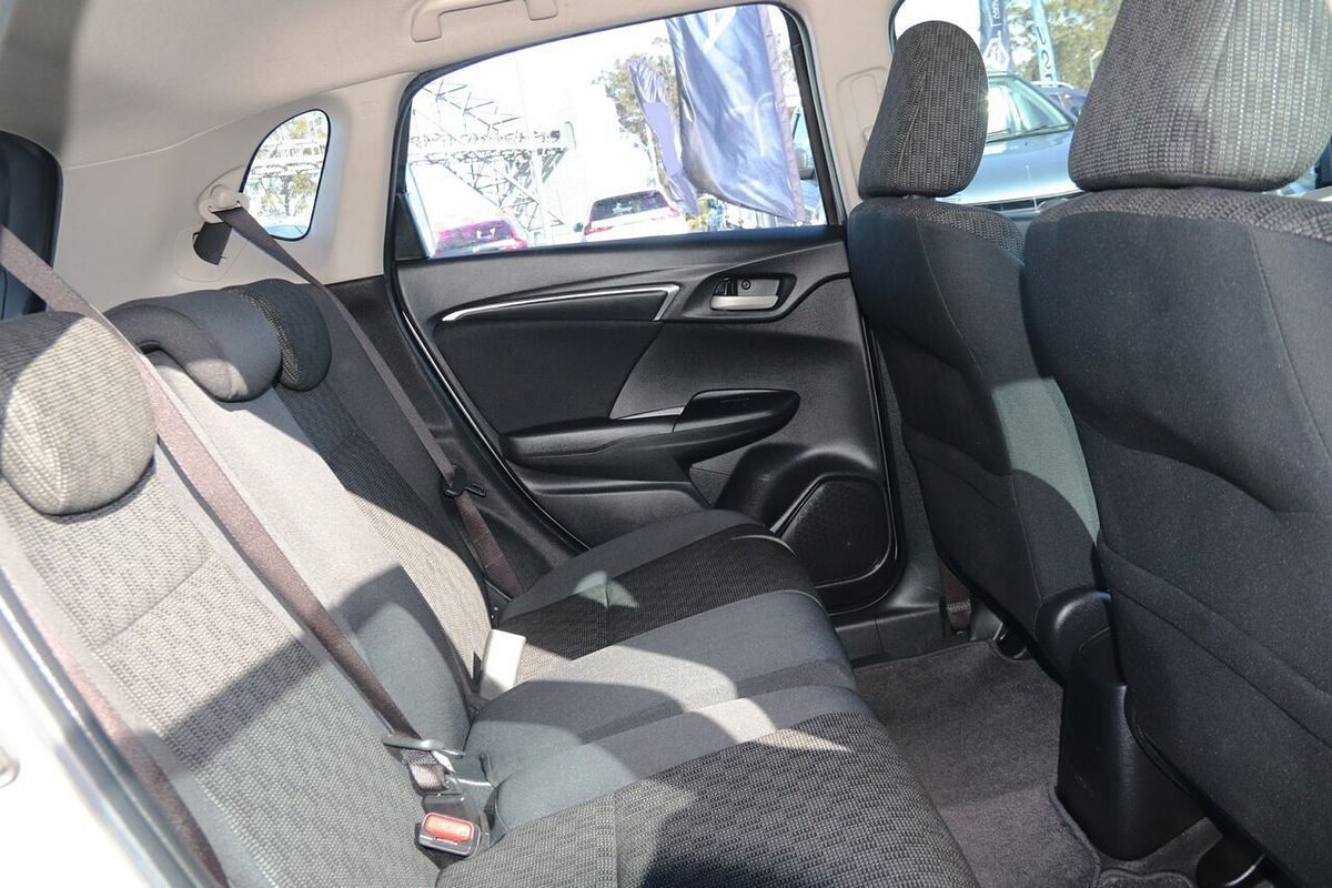 2015 Honda Jazz VTi GF