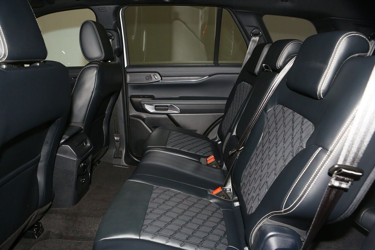 2024 Ford Everest Platinum 3.0L