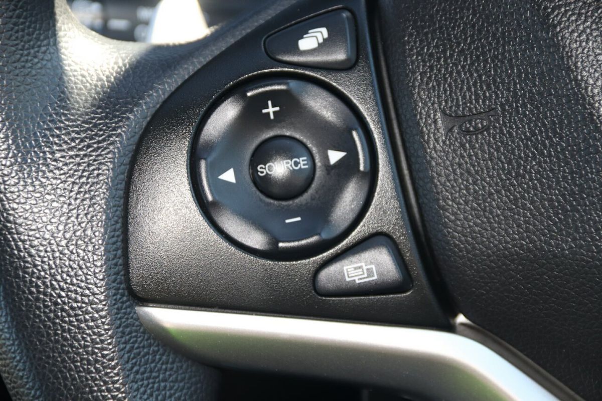 2015 Honda Jazz VTi GF