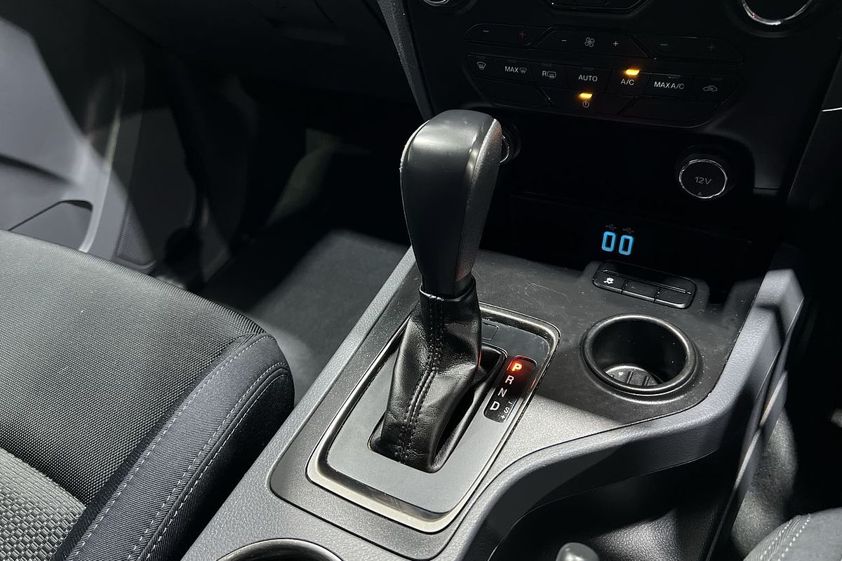 2018 Ford Everest Ambiente UA 3.2L