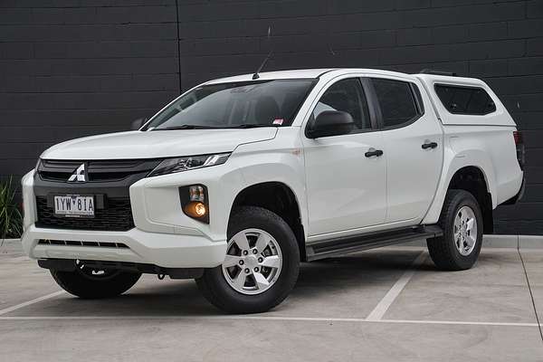2023 Mitsubishi Triton GLX+ MR 4X4